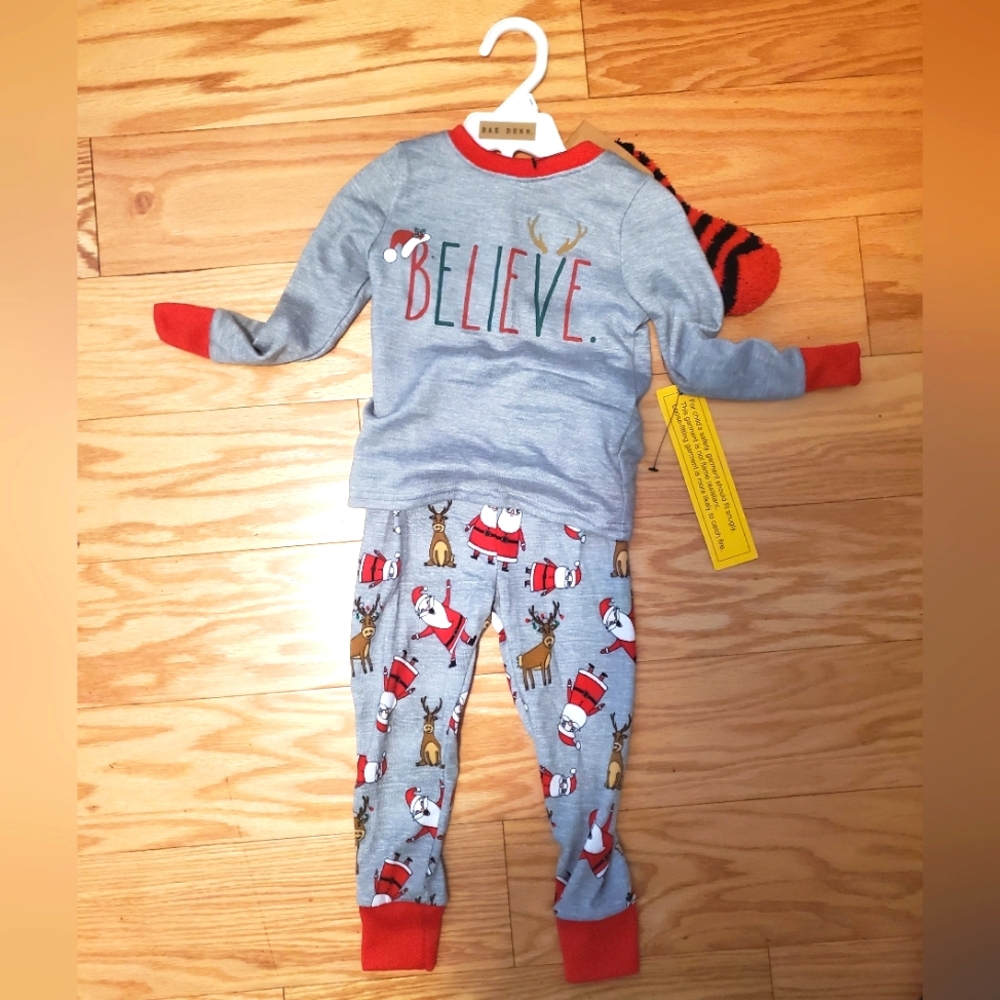 Brand new boys set 3T holiday themed with socks